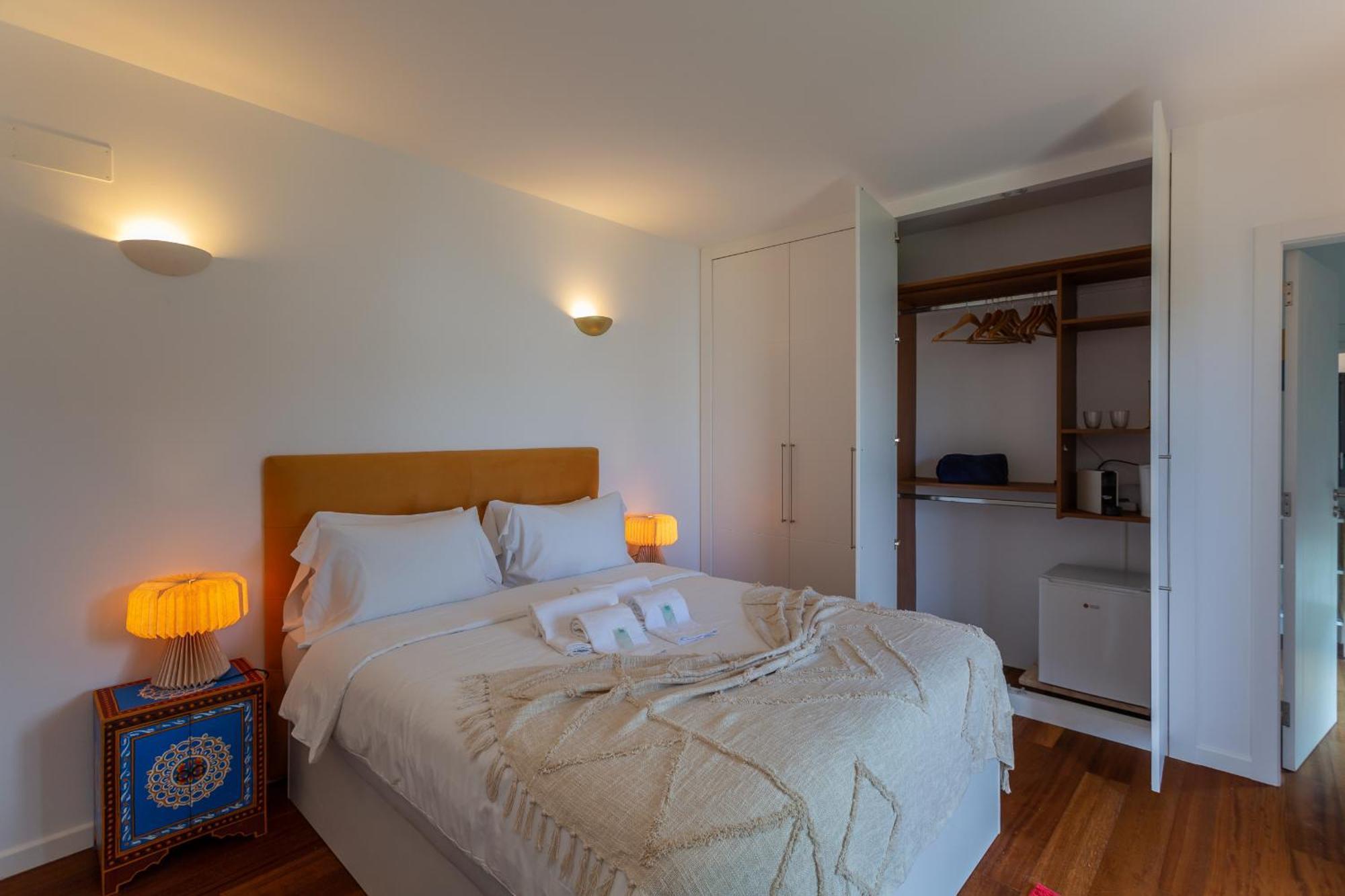 Penedo Escape Sea Suites Colares Exteriér fotografie